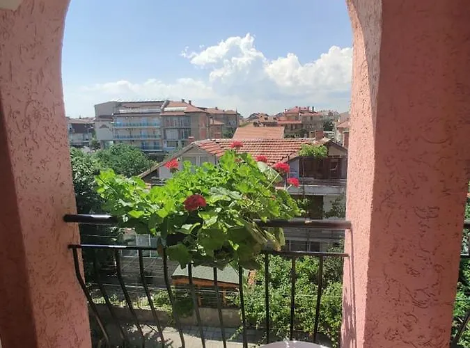 Vendégház Art Rozalia Ravda