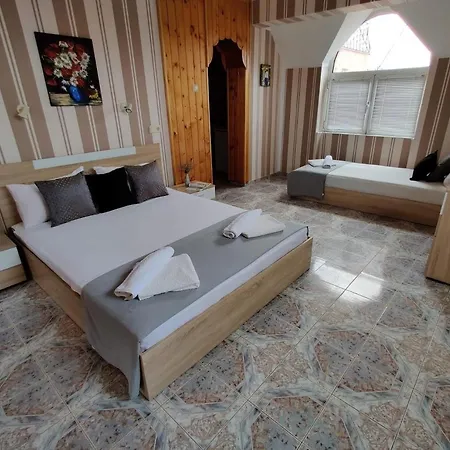 Art Rozalia 3* Rawda