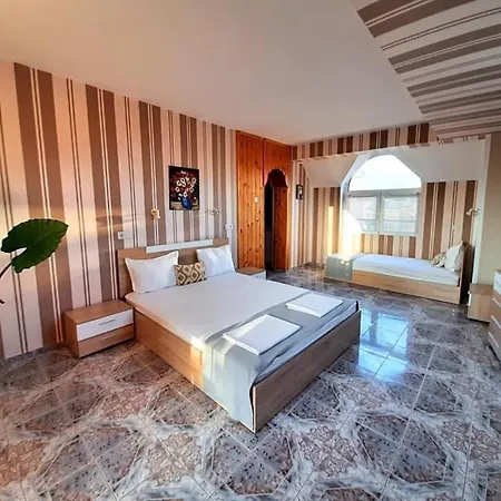 Pensjonat Art Rozalia 3*