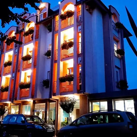 Art Rozalia Pensjonat Rawda