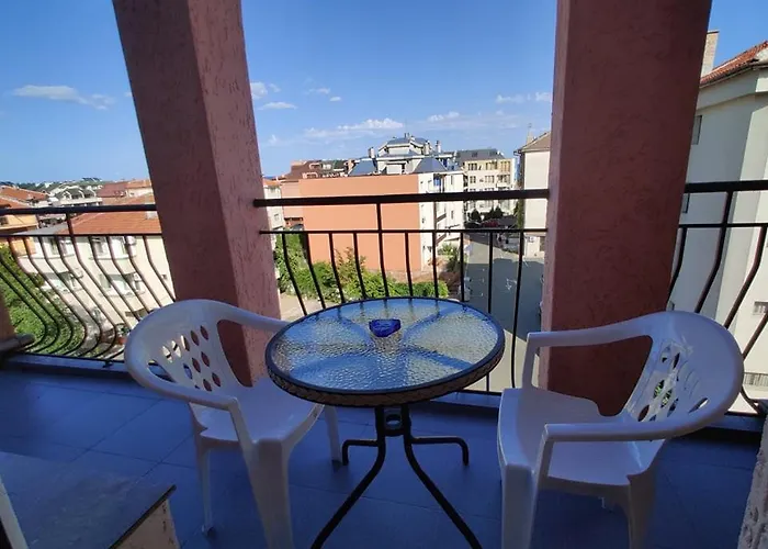 Art Rozalia 招待所 3*