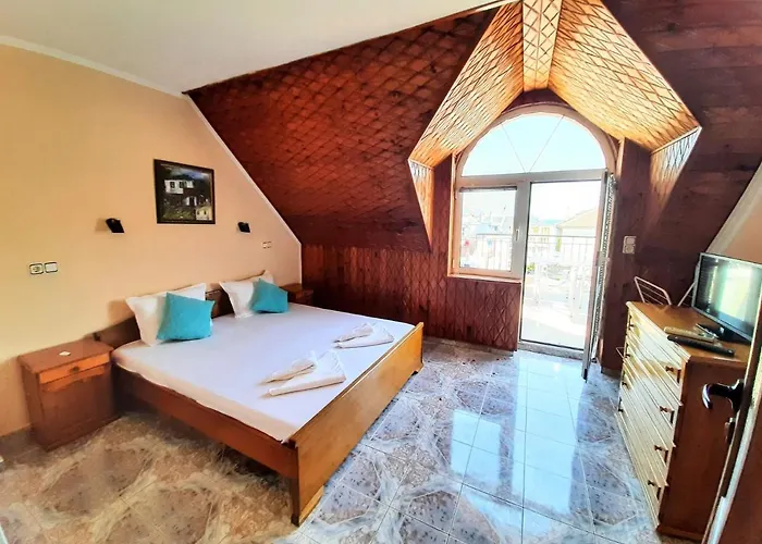 招待所 Art Rozalia 3*