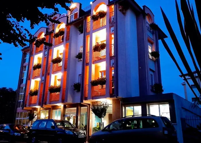 Art Rozalia 招待所 拉夫达