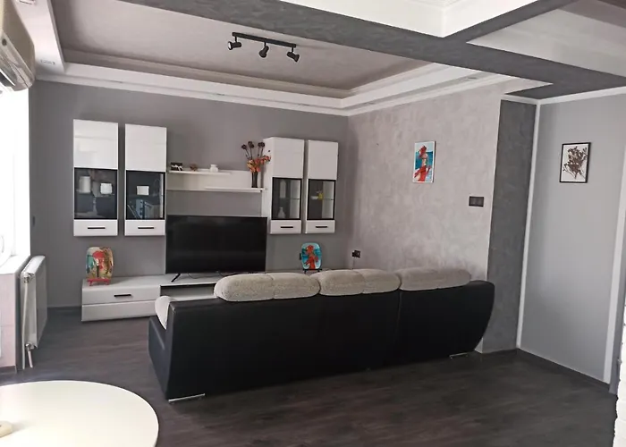 Art Rozalia 招待所 拉夫达